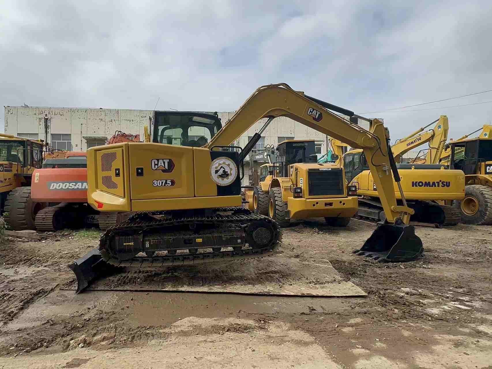Japón, EE.UU. Excavadora usada CAT para la venta de segunda mano 307.5 Jindongyu Maquinaria