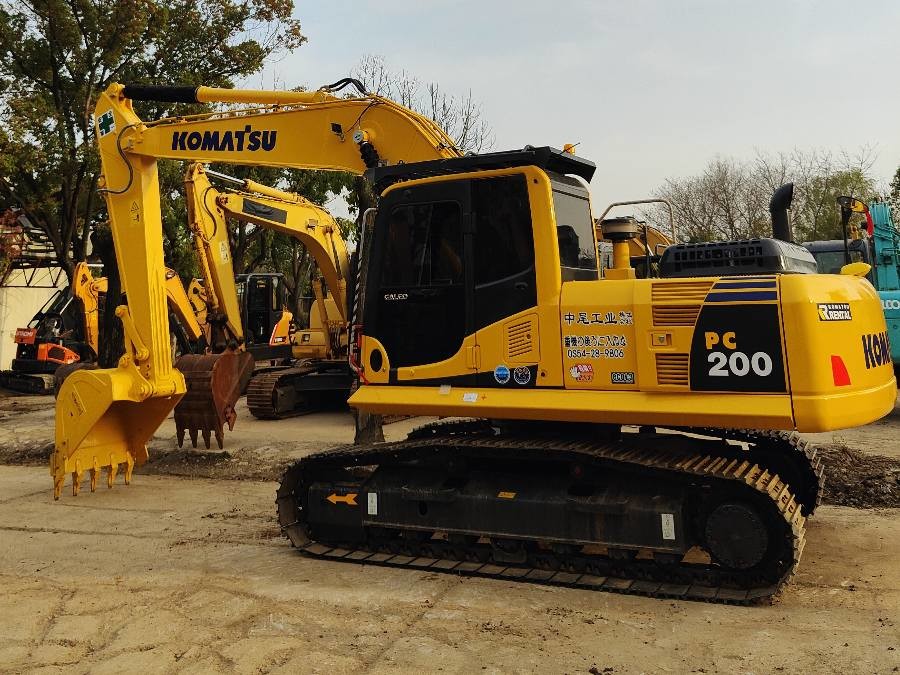 Japón Excavadora usada Komatsu para la venta de segunda mano PC200-8 Maquinaria Jindongyu