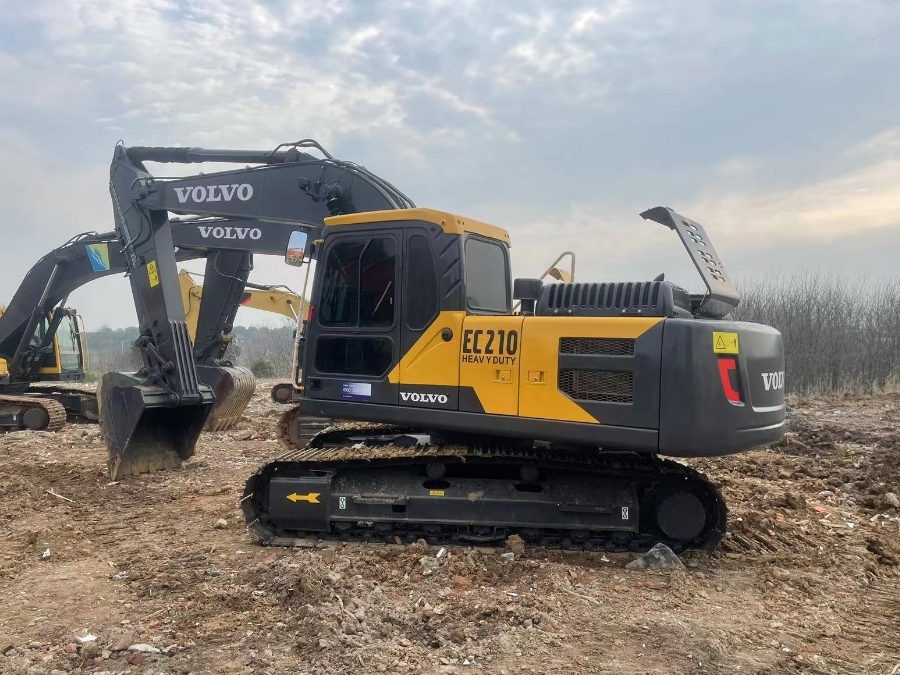 Suecia Excavadora usada Volvo en venta EC210 de segunda mano Maquinaria Jindongyu